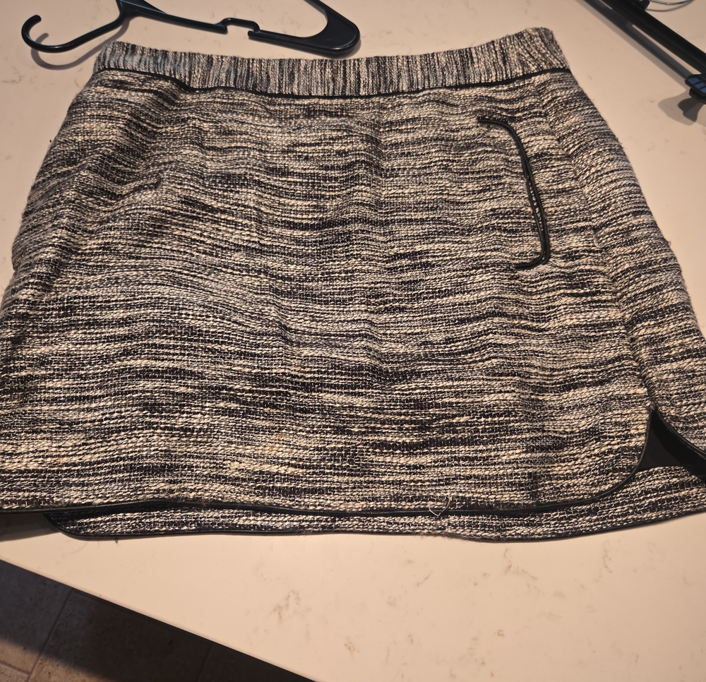 A/X Armani Exchange Black & White Space-Dyed Mini Skirt